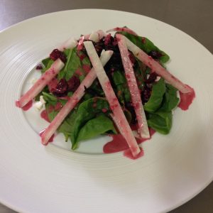 2 ENSALADA DE JICAMA Y ESPINACA