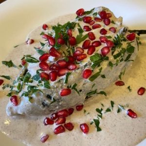 chiles en nogada